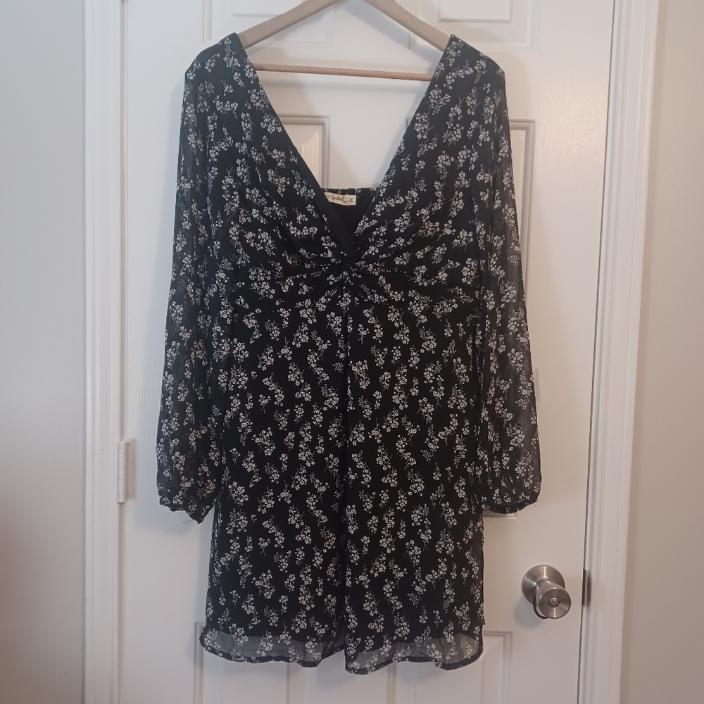Live to be Spoiled floral skater dress sz XXL